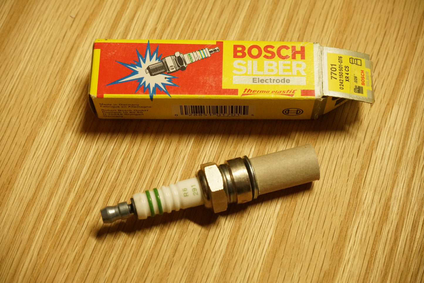 Bosch 7701 Silver/Silber Spark Plug